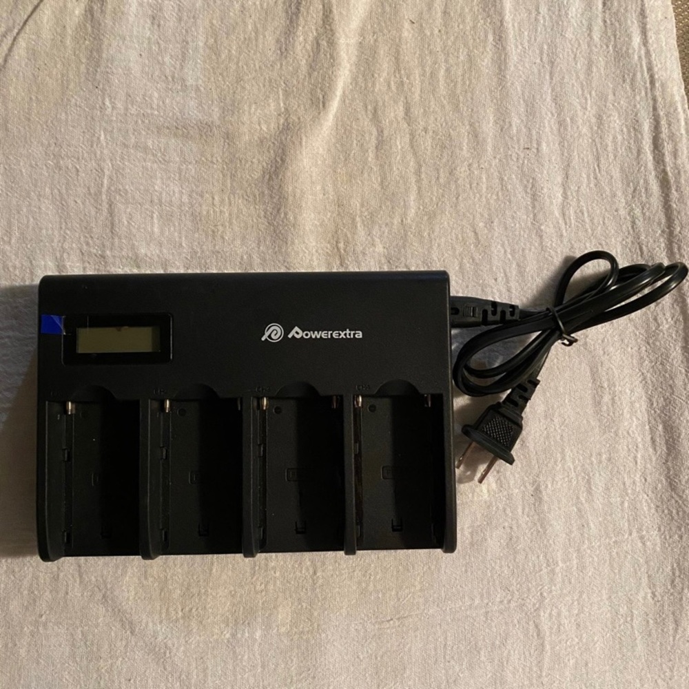 Powerextra CD-F970 Battery Charger